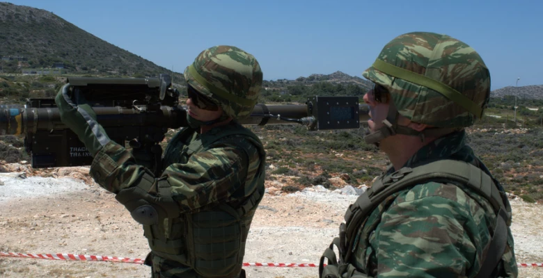 «Κροταλίζουν» τα ελληνικά αντιαεροπορικά πυρά – Βίντεο-μήνυμα προς την Τουρκία – Bολές από Α/Α σύστημα Stinger